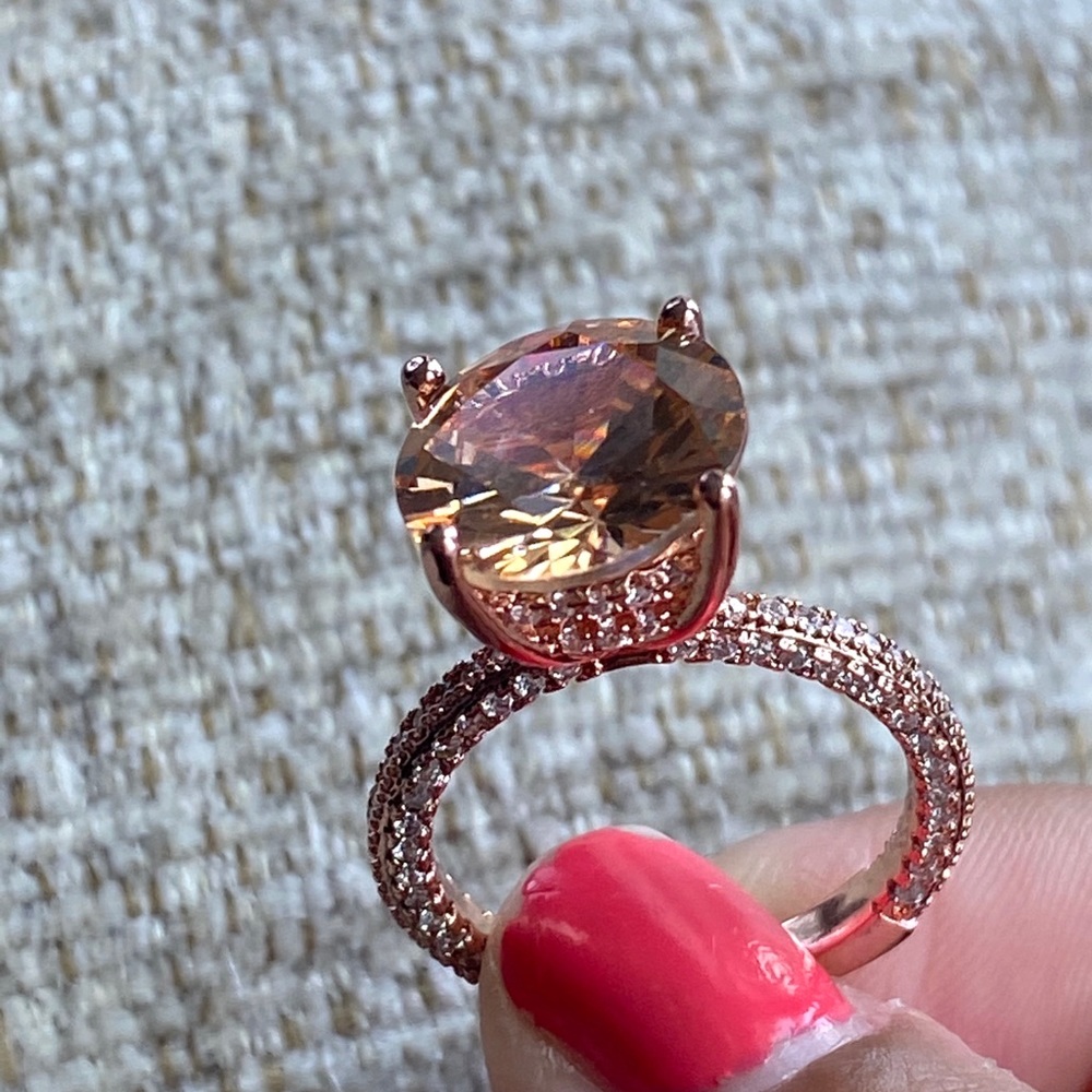 ✨BACK IN STOCK✨18K Rose Gold Morganite Stunner✨ - Picture 6 of 15